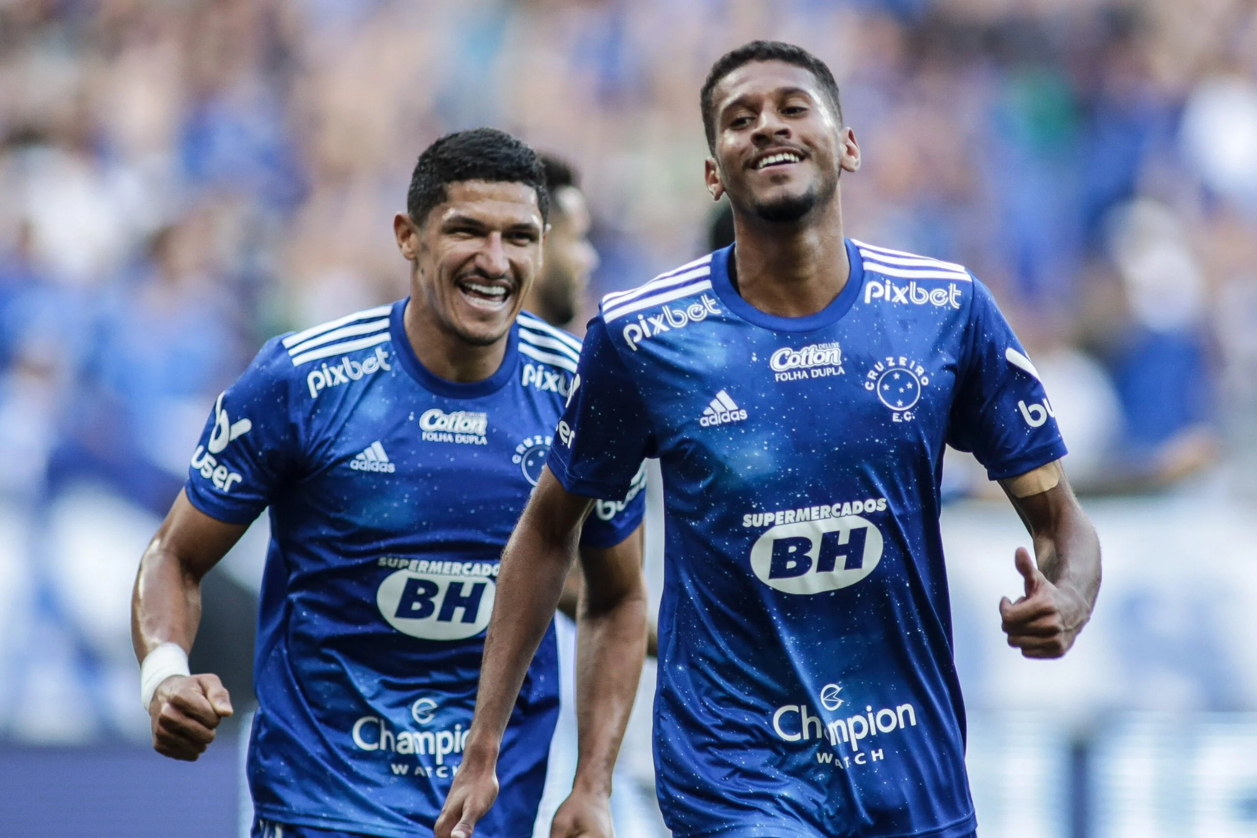 Campeão do 1º turno, Cruzeiro vence Novorizontino e segue 100% em casa na Série B