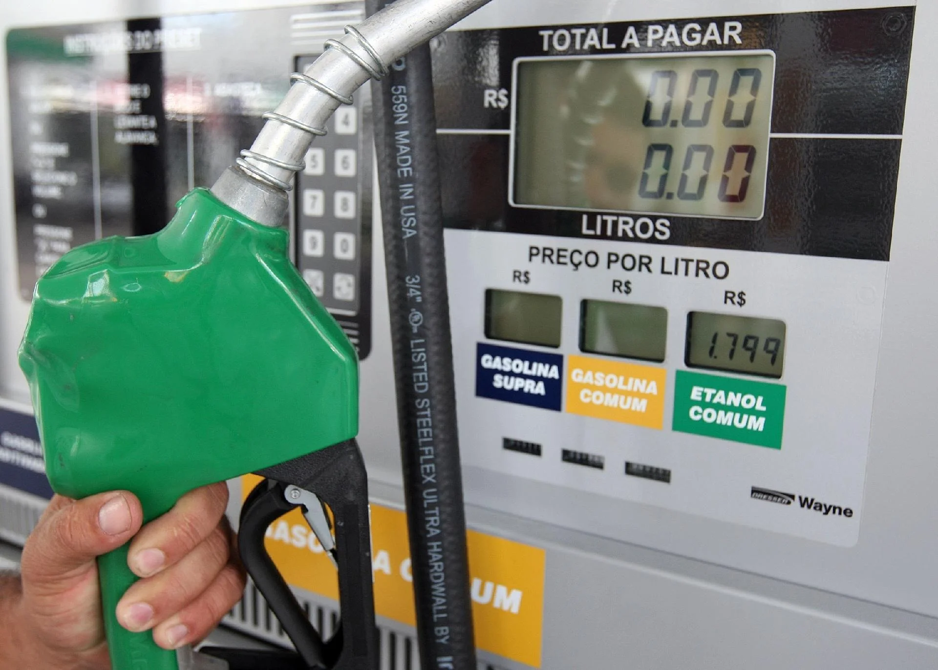 Reoneração de impostos sobre gasolina e etanol podem render quase 29 bilhões aos cofres federais