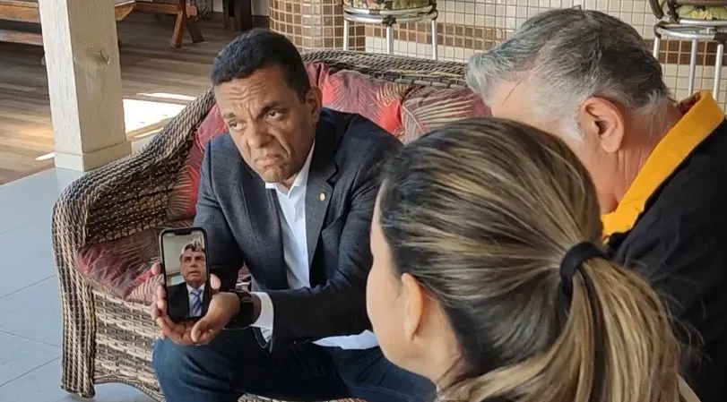 Enviado de Bolsonaro para encontro com irmãos de Arruda já fez ameaça a petistas