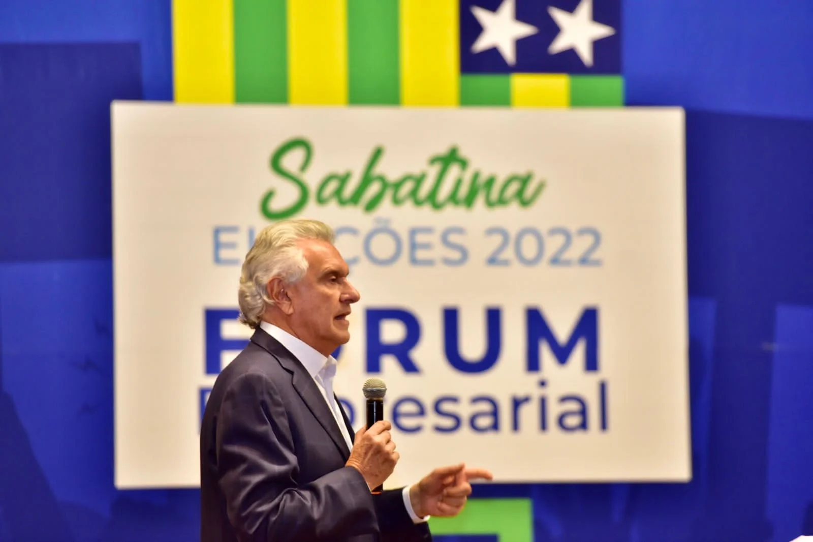 Caiado rebate oposição e diz que foi o governador que mais debateu com setor produtivo