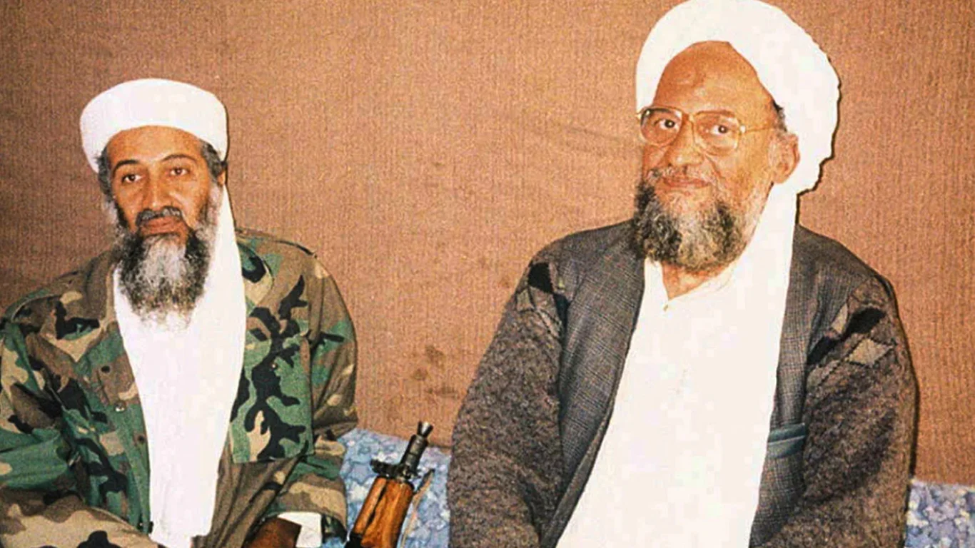 Saiba quem era o líder da Al Qaeda que os EUA matou, segundo presidente Biden