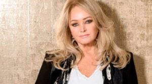 Bonnie Tyler fará show em Goiânia, no dia 26 de novembro (Foto Tina Korhonen)