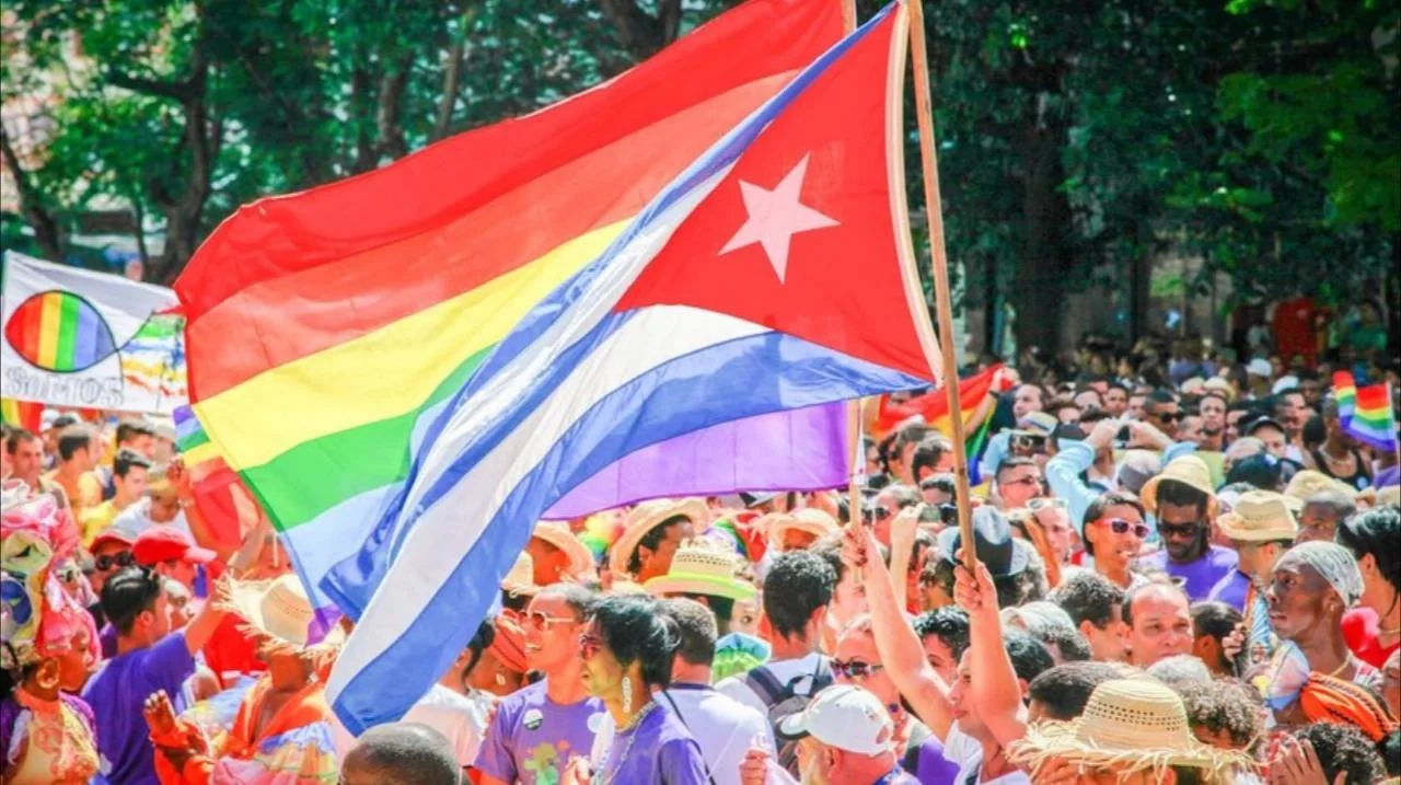 Em referendo histórico, população de Cuba aprova casamento LGBTQIA+; veja como foi