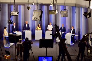 Candidatos ao governo de Goiás em debate na TV Anhanguera em setembro de 2022