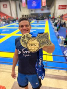 Matheus Oliveira campeão de Jiu-jitsu