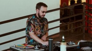 DJ Gordogroove estará na nova edição da Vinilipa (Foto Eric Ely).