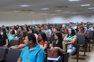 Para participar do ABRH na Praça 2022, o candidato deve levar 40 currículos impressos (Foto divulgação).