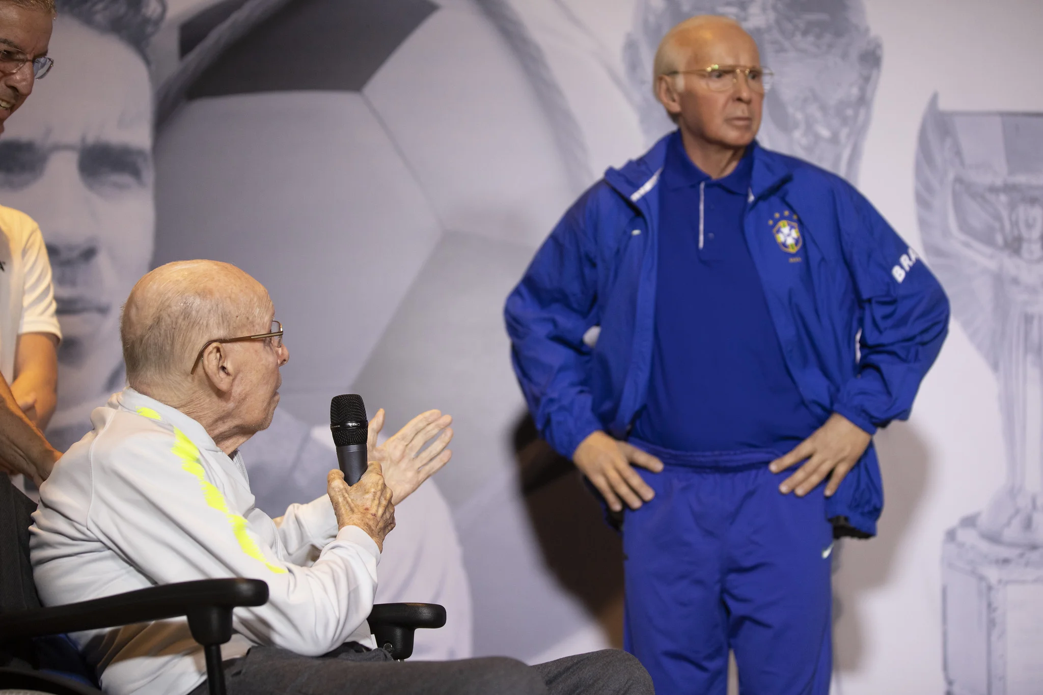 Museu da Seleção Brasileira ganha estátua em homenagem a Mario Jorge Lobo Zagallo