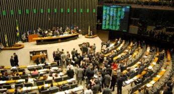 Deputados aprovam texto-base do novo arcabouço fiscal  