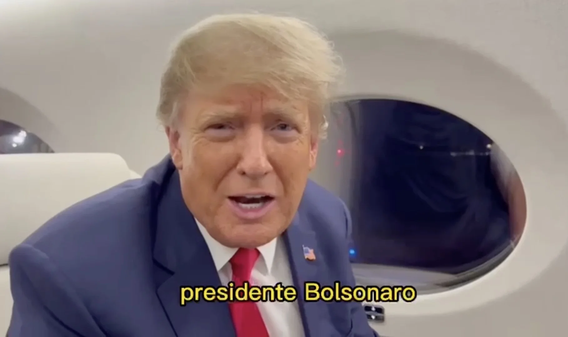 Derrotado em 2020, Trump faz vídeo pedindo votos a Bolsonaro: “um dos maiores presidentes”