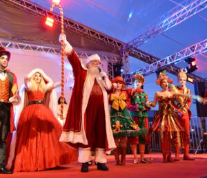 Chegada do Papai Noel no Flamboyant Shopping (foto Isabella Londe).