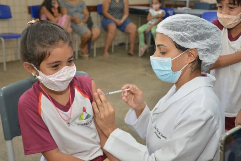 Aparecida realiza nova rodada de vacinação infantil em CMEIs de Aparecida