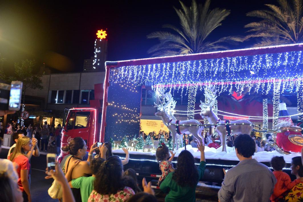 Caravana de Natal da Coca-Cola terá trajeto em Aparecida neste domingo (11)