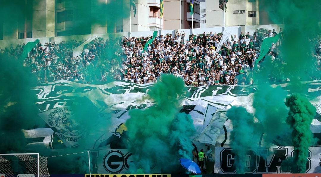 Clássicos | por antecipação, torcida do Goiás ganha disputa diante de Vila e Atlético