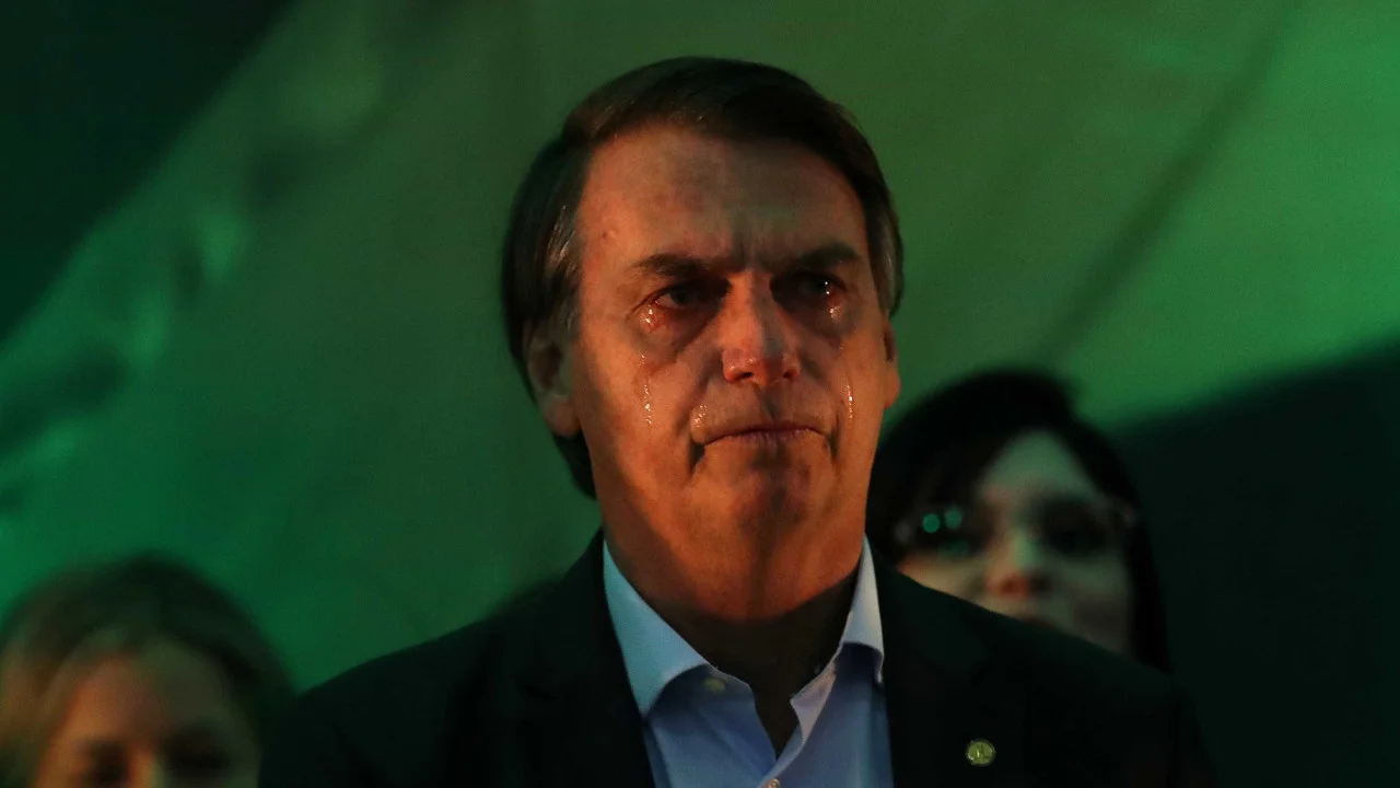 TSE mantém inclusão de minuta golpista em ação contra Bolsonaro