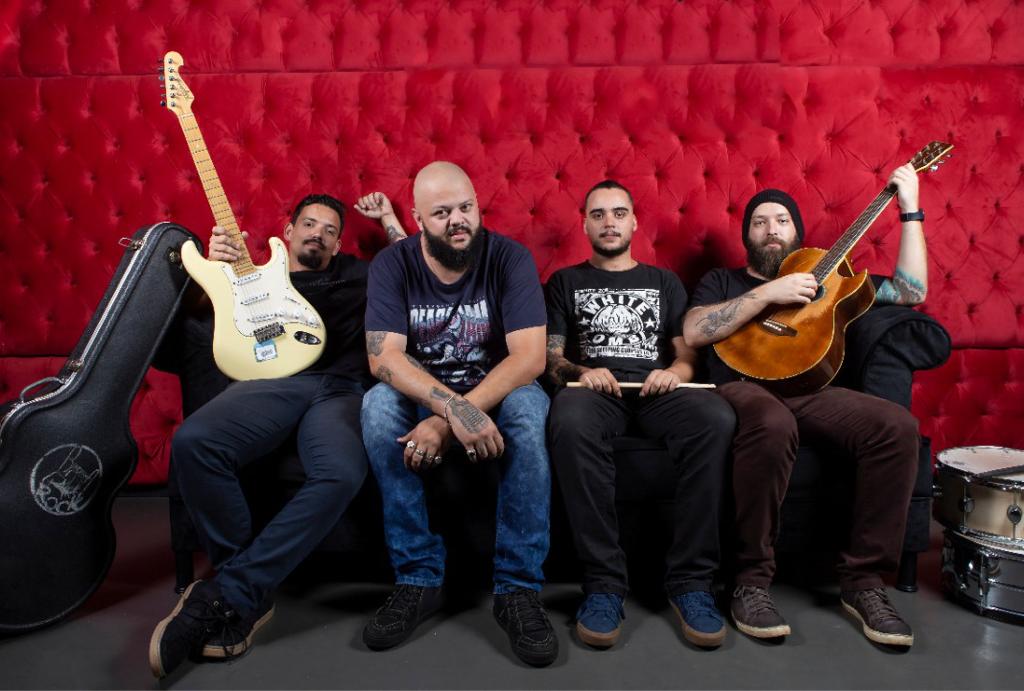 Bandinha de Rock se apresenta no Lowbrow