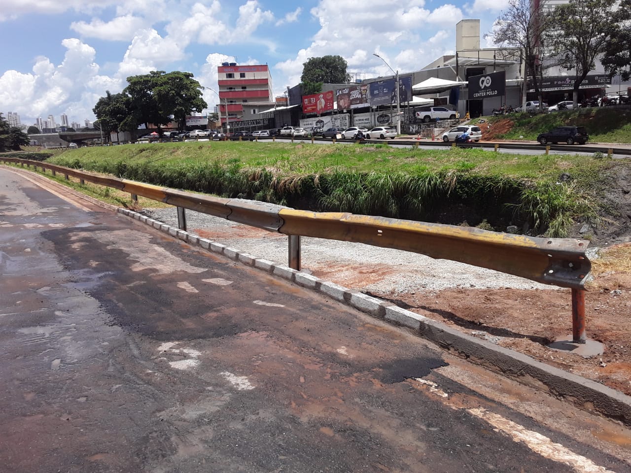 Marginal Botafogo estabilização da pista. Foto: Dias Neto