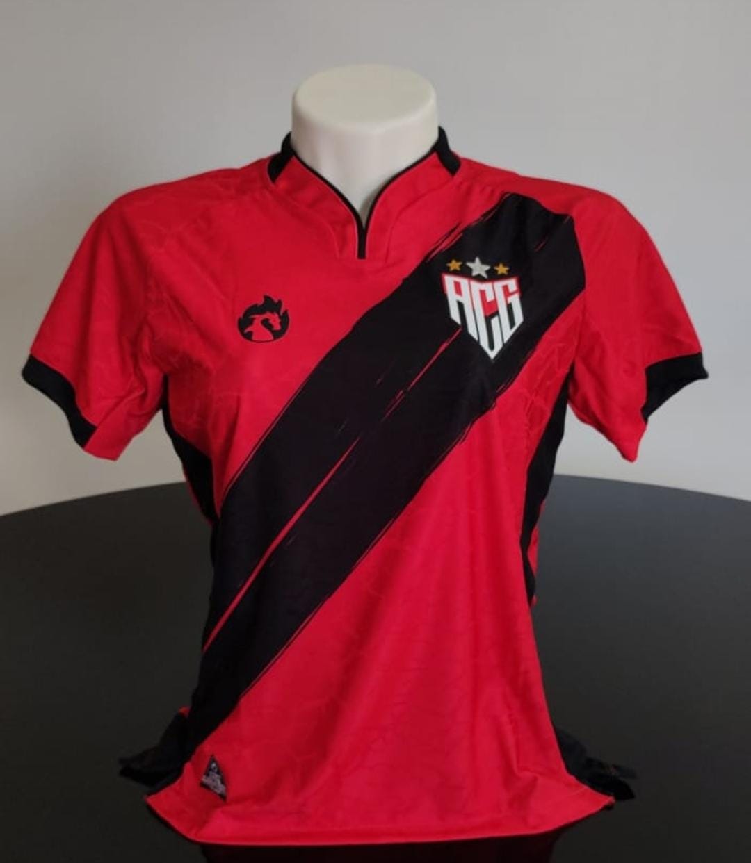 Atlético-GO tem a camisa mais barata entre os grandes do futebol goiano