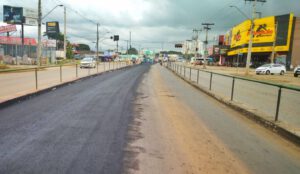 Restam apenas 12,3% de trecho para a finalização do recapeamento asfáltico da Avenida Anhanguera (Foto Seinfra).