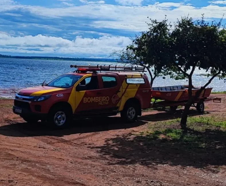 Embarcação naufraga em São Simão e provoca uma morte além de feridos