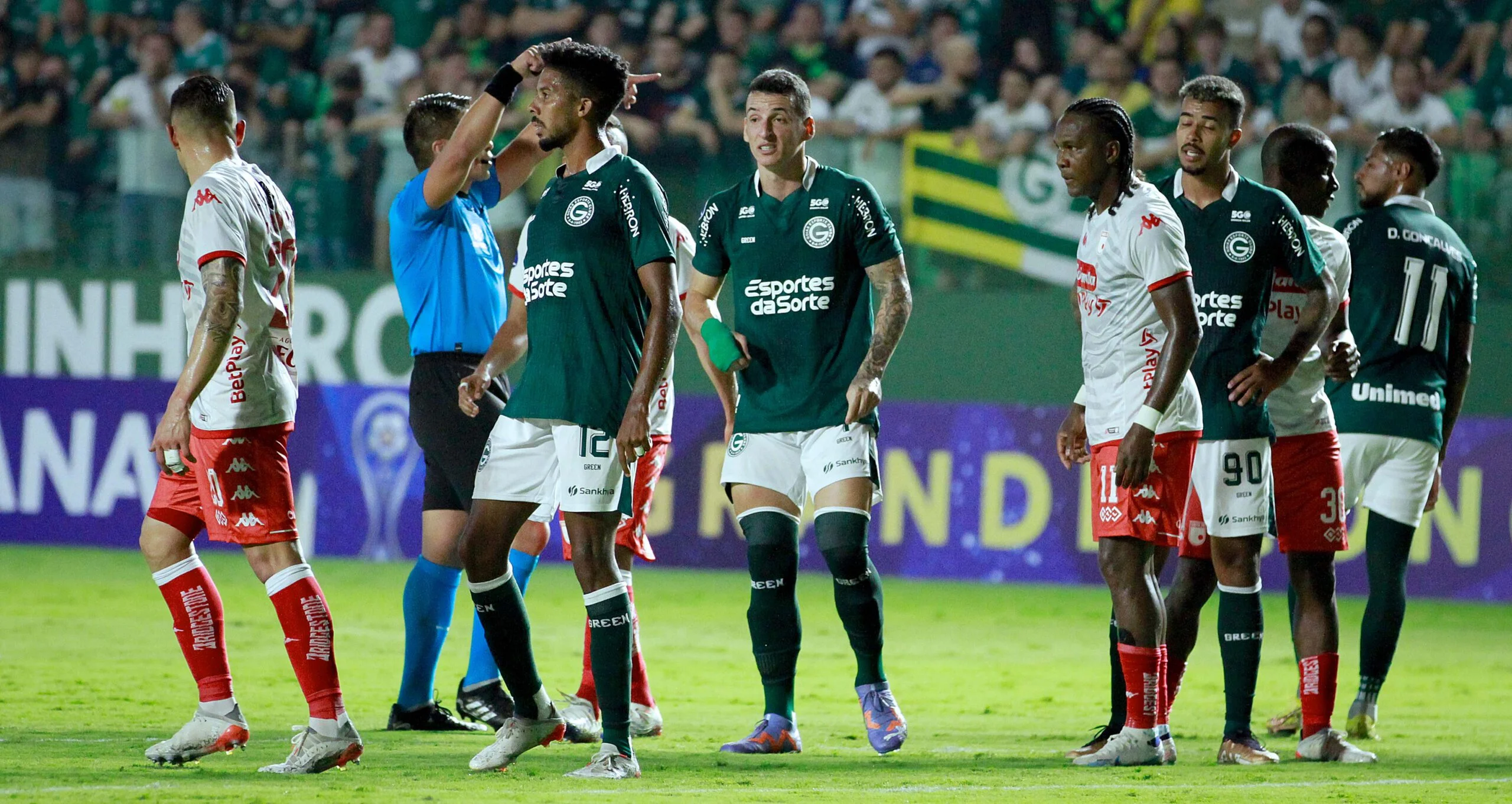 Goiás x Independiente Santa Fé | Verdão tropeça em estreia na Copa Sul-Americana