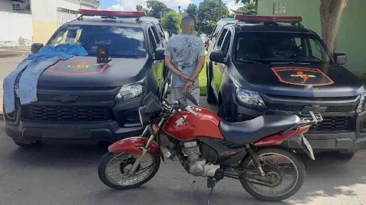 Preso suspeito de matar homem a facadas dentro de terminal de ônibus, em Aparecida