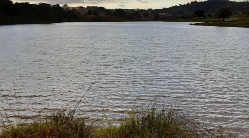 Represa em Trindade (GO), onde homem desapareceu (Foto divulgação CBMGO).