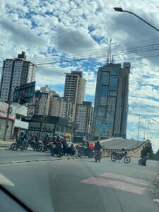 Motociclistas de aplicativo fazem manifestação na T-63. Foto: Reprodução