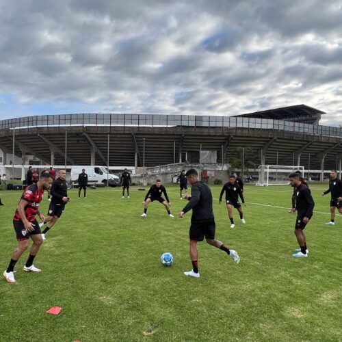 Treino do Atlético-GO em Caxias para enfrentar o Juventude