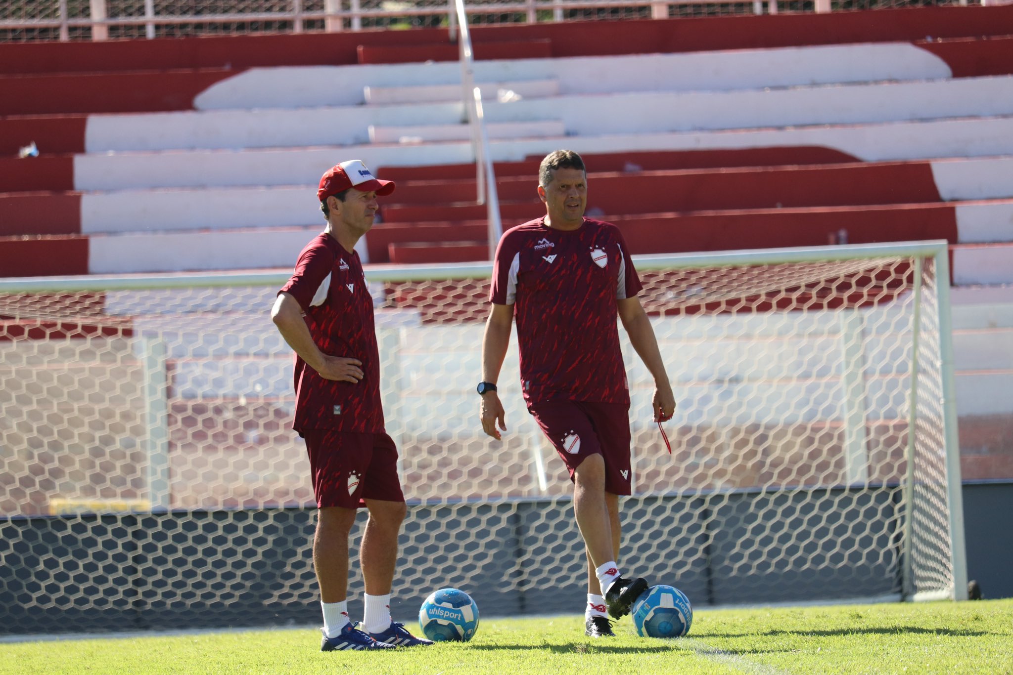 Vila Nova encara Avaí em primeiro desafio fora de casa no Campeonato Brasileiro