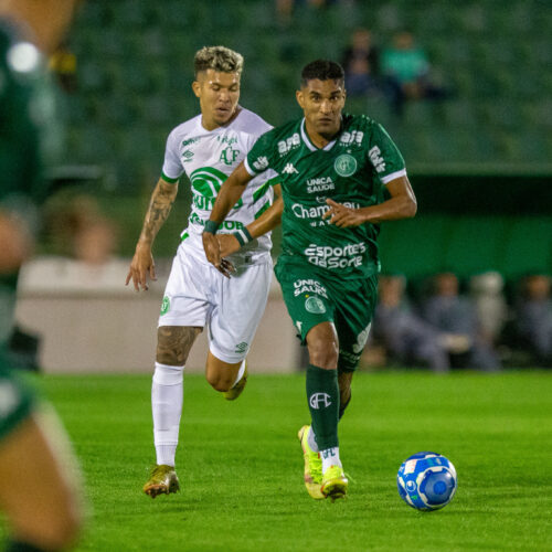 Guarani x Chapecoense pelo Campeonato Brasileiro da Série B