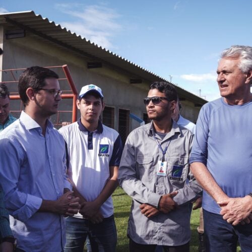 Ronaldo Caiado visitou Vão do Paranã. Foto: Hegon Corrêa