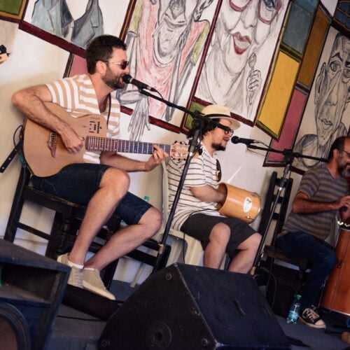 Samba Solidário, no Quintal do Keké, terá show com Heróis de Botequim e Xexéu (Foto divulgação).