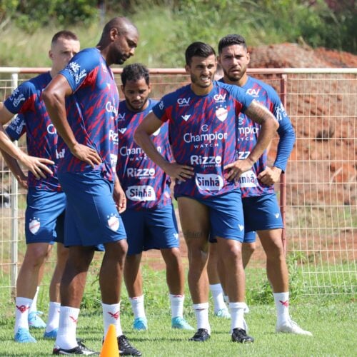 Vila Nova se prepara para enfrentar o Ituano pelo Campeonato Brasileiro