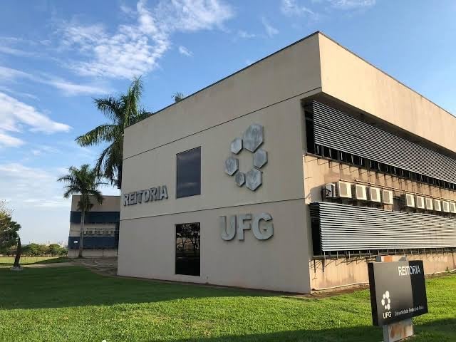 Abertas inscrições para concurso da UFG com 85 vagas e salário de até R$ 4,5 mil; veja como se inscrever