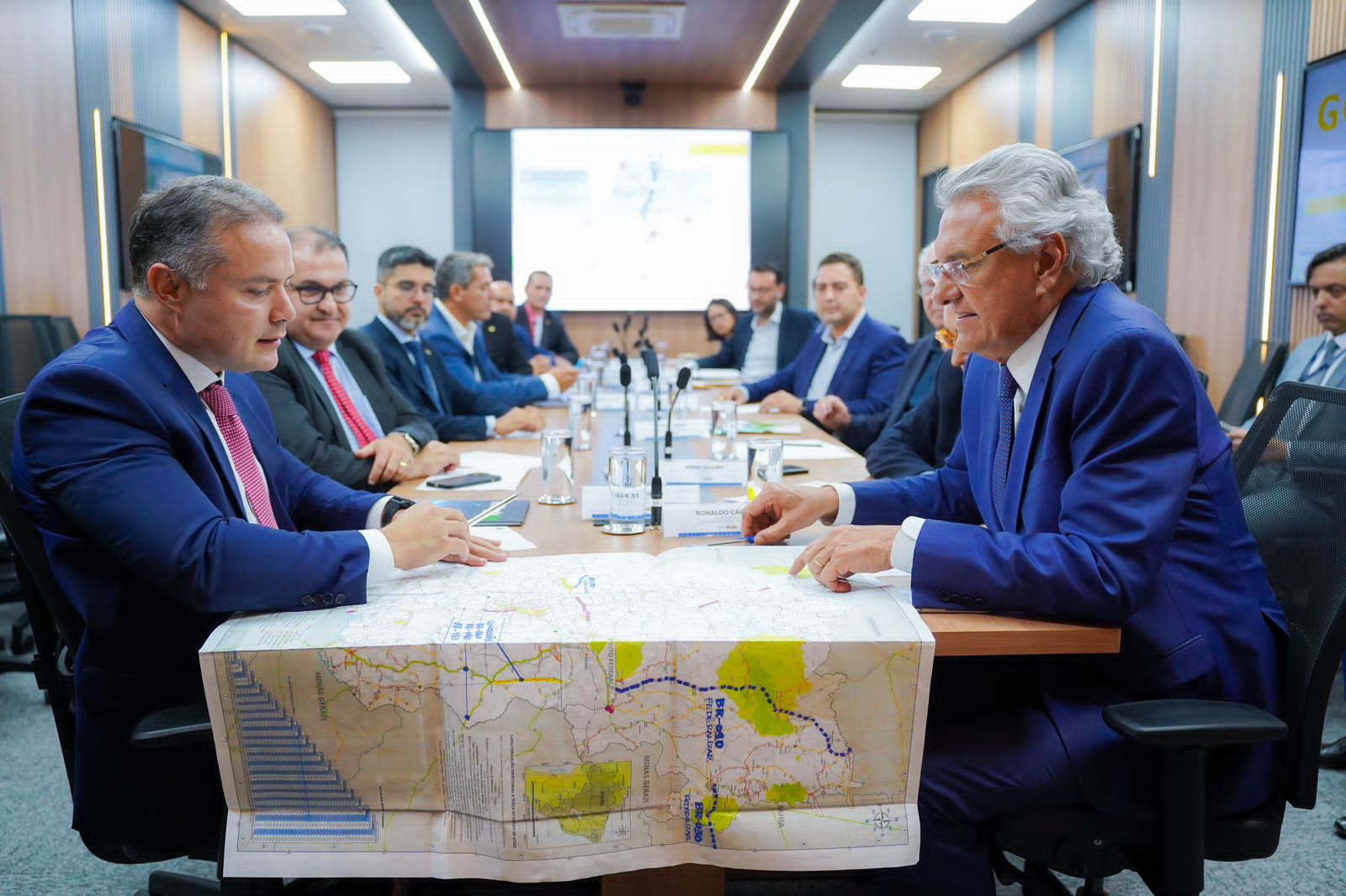 Reunião entre Ronaldo Caiado e o Ministro dos Transportes