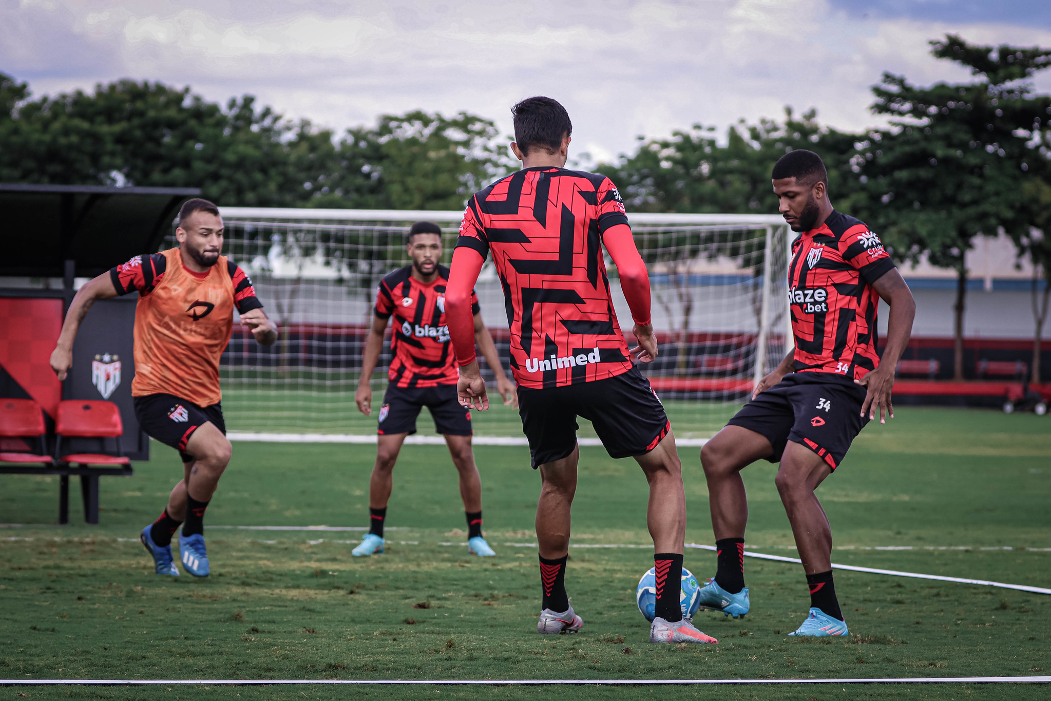 Treino do Atlético-GO na preparação para enfrentar o Criciúma