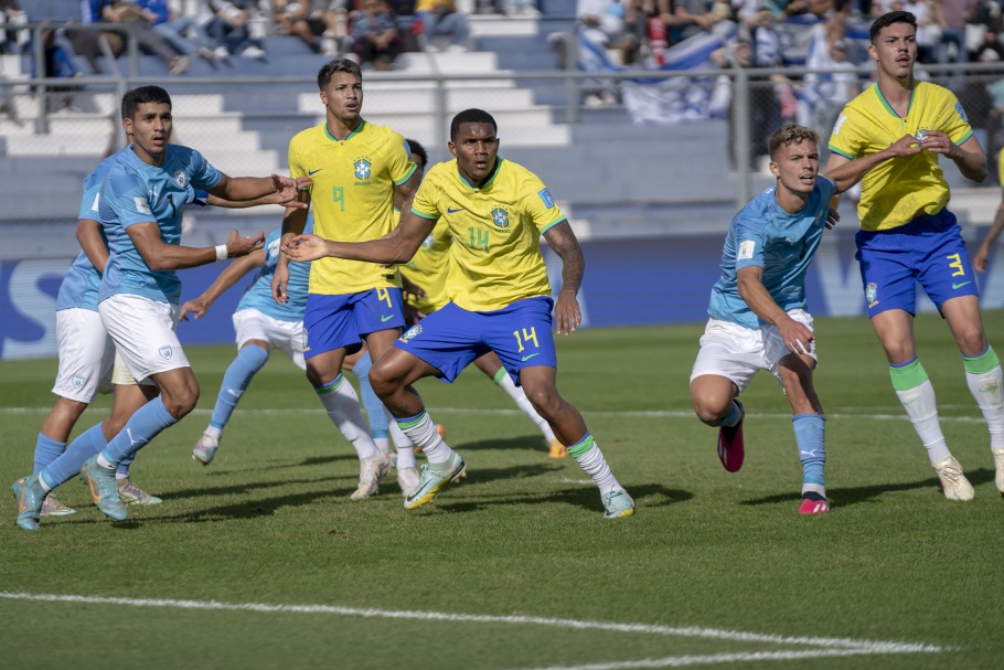 Brasil perde para Israel e está eliminado do Mundial Sub-20 na Argentina