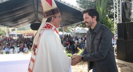 Governador em exercício participa de Festa de Carreiros, em Damolândia