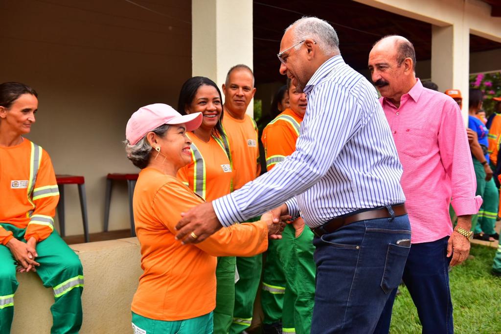 Rogério Cruz café da manhã com servidores da Comurg. Foto: Jucimar de Souza