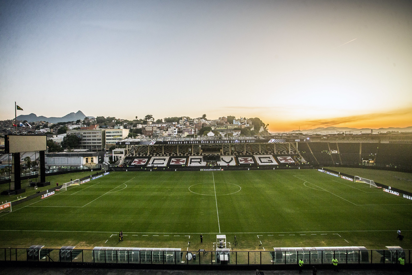 STJD aplica punição ao Vasco da Gama após derrota para o Goiás que terminou em confusão