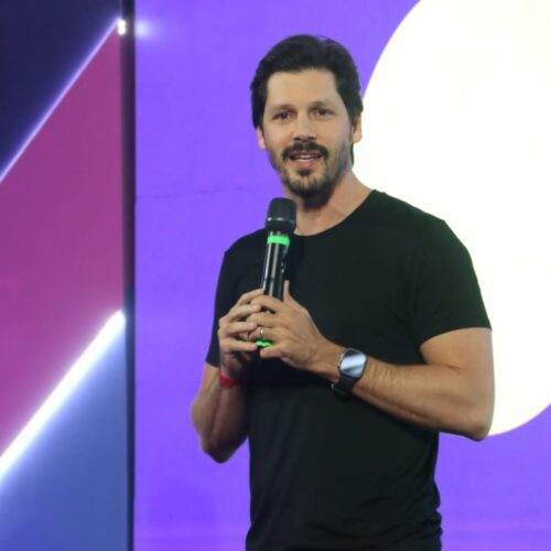 Daniel Vilela participa da abertura da Campus Party 2023 e fala sobre a capacitação e qualificação dos jovens