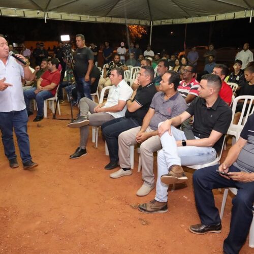 Prefeitura de Aparecida de Goiânia lança obra de campo sintético na Vila Maria