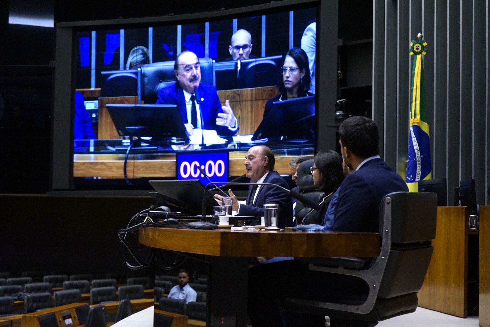 Sessão Solene da Câmara dos Deputados celebra a Romaria do Divino Espírito Santo  