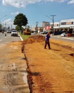 Interdição construção Viaduto Av. Leste-Oeste. Foto: SMM