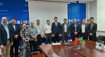 Daniel Vilela visita cidade inteligente na China, em busca de inovação para Goiás