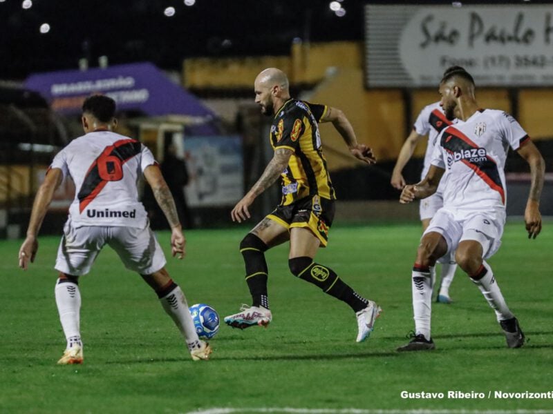 Atlético-GO busca reação nos minutos finais e arranca empate com Novorizontino na Série B