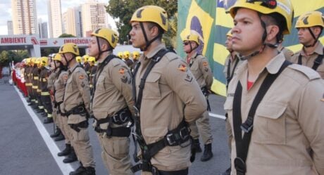 Dia Nacional do Bombeiro: governo estadual anuncia aumento no efetivo da corporação