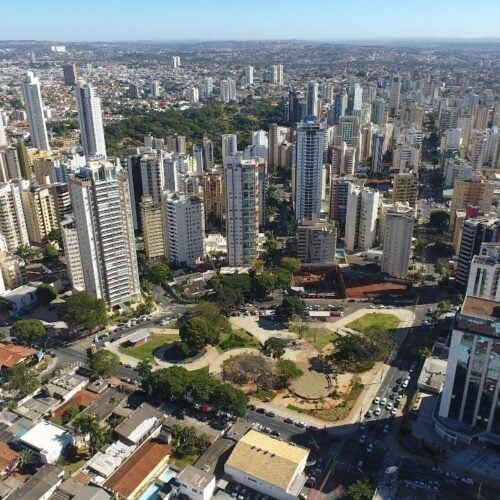 Confira o que abre e fecha durante o feriado do Dia de Finados, em Goiânia