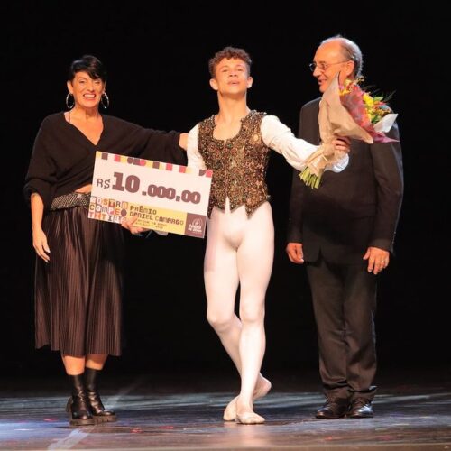 bailarinos do Basileu França conquistam prêmio em festival internacional. Foto: Isaque Cordeiro